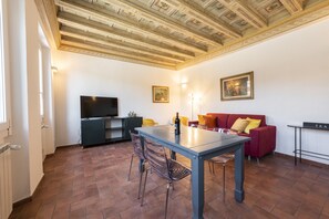 Apartament de disseny | Sala d'estar | Televisor de pantalla plana 