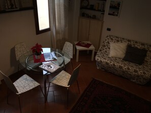 TV - Sofia's Nest (Firenze)
