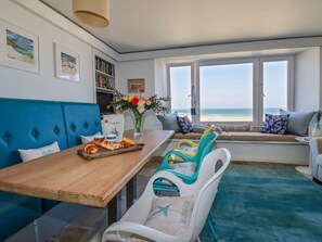 Dining - Men an Mor (St Ives)