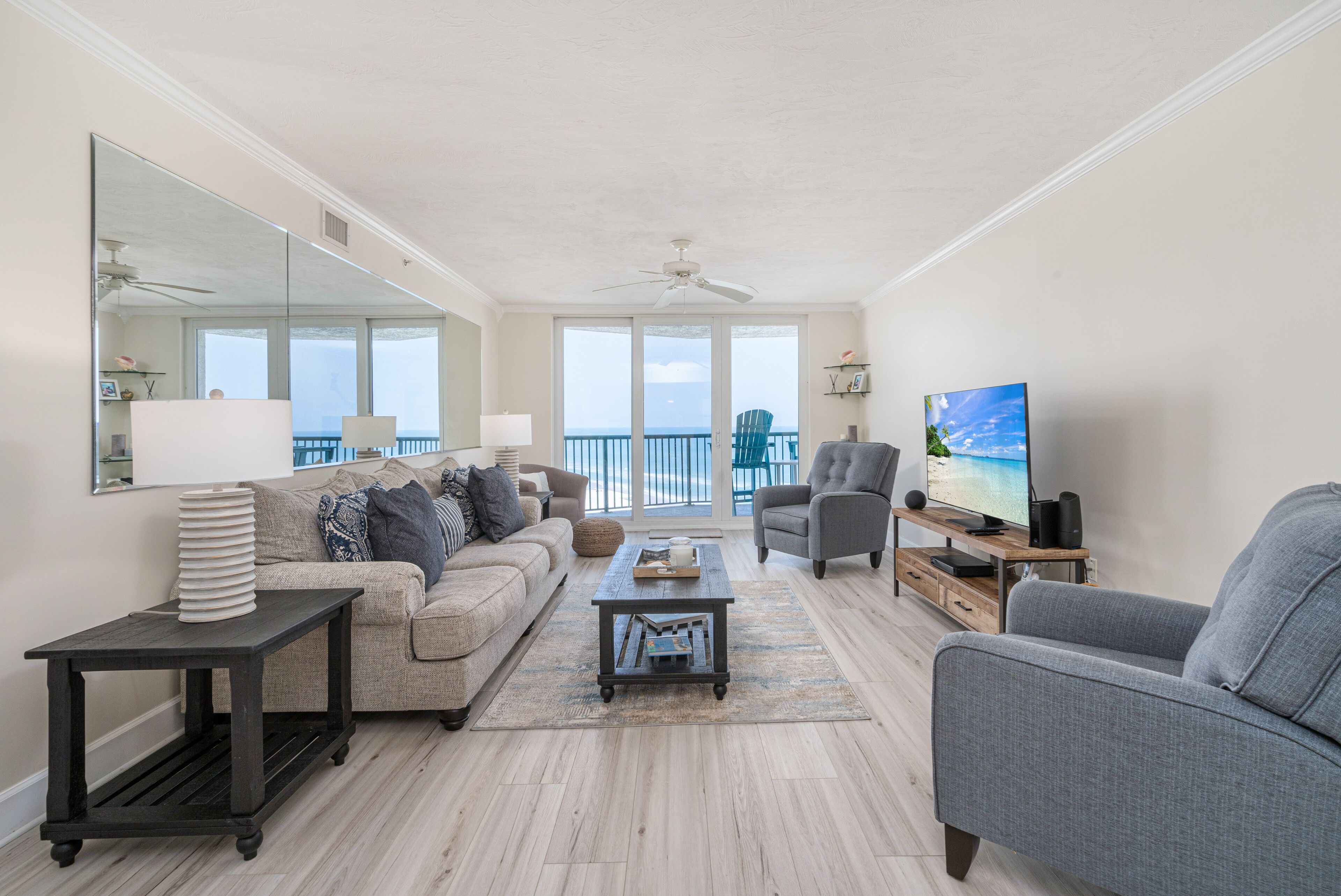 Ocean View - Towers Grande Condo - 2/2 #902