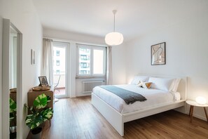 Iron/ironing board, free WiFi, bed sheets - Locarno City Apartments (Locarno)