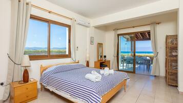 3 chambres, fer et planche Ă repasser, Wi-Fi, draps fournis