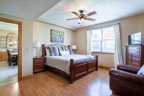 3 間睡房、書桌、熨斗/熨衫板、免費 Wi-Fi