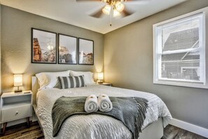 2 camere, una scrivania, ferro/asse da stiro, Wi-Fi