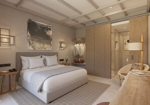 Hypo-allergenic bedding, minibar, in-room safe, blackout drapes - Hotel Boutique Cigarral de las Mercedes (Toledo)