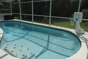 Piscine extérieure