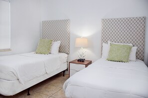 2 habitaciones, escritorio y wifi