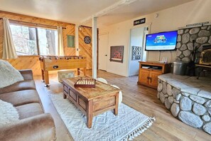 Tv, pejs, videospil, dvd-afspiller