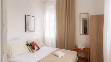 2 quartos, ferros/tábuas de passar roupa, Wi-Fi de cortesia