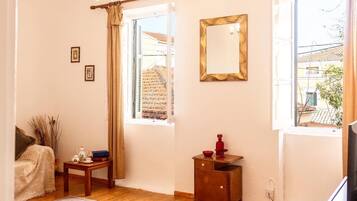 2 chambres, fer et planche Ă repasser, Wi-Fi gratuit, draps fournis