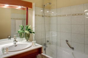 Bathroom - La Palmeraie Hotel (Pau)
