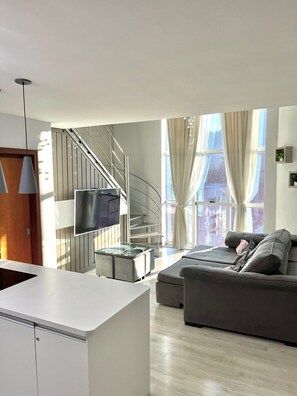Apartment | Blick auf die Strasse