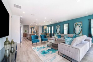 Smart TV, video games, table football - EPIC*10min Disney*Theater*BunkbedSlide*Prof Arcade (Kissimmee)