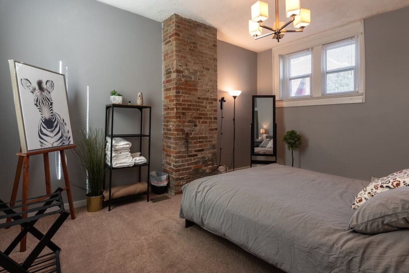 1 chambre, fer et planche à repasser, Wi-Fi gratuit, draps fournis