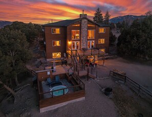 Exterior - Mountain Goat Lodge (Salida)
