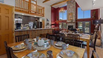 Desayuno completo incluido todos los días