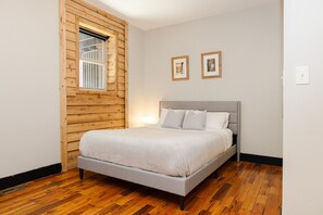 1 dormitorio, escritorio, tabla de planchar con plancha y wifi gratis