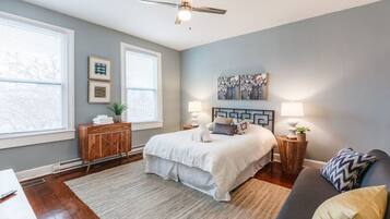1 chambre, fer et planche à repasser, Wi-Fi gratuit, draps fournis