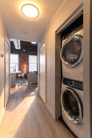 Interior - Bubbles · BUBBLES FANTASY SUITE: Explore OTR/DT & Rhinegeist (Cincinnati)