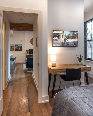 1 bedroom, desk, iron/ironing board, free WiFi