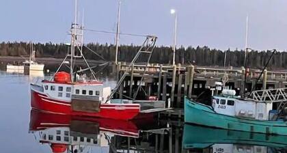 Getaway St Andrews - Bright Spacious Vacation Home