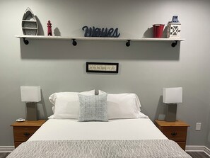 4 bedrooms, iron/ironing board, free WiFi, bed sheets - Getaway St Andrews - Bright Spacious Vacation Home (St. Andrews)