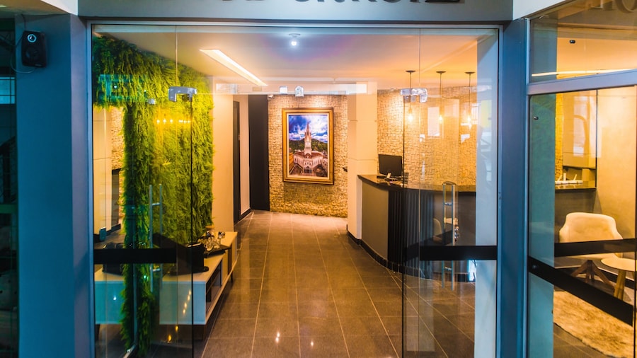 Minas Dor Hotel