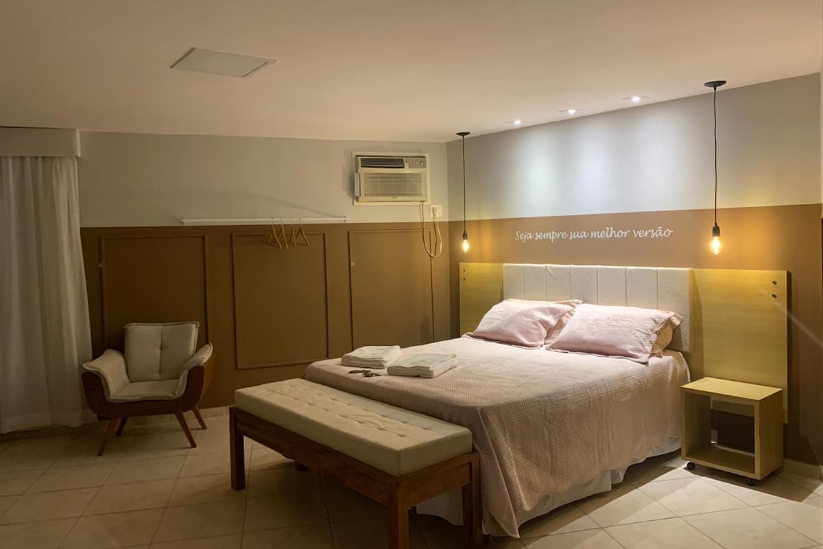 Premium tweepersoonskamer, 1 slaapkamer | Een minibar, individueel gedecoreerd, individueel gemeubileerd