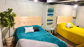 3 bedrooms, free WiFi, bed sheets