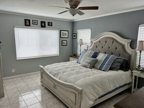 3 habitaciones, escritorio, wifi gratis y ropa de cama 