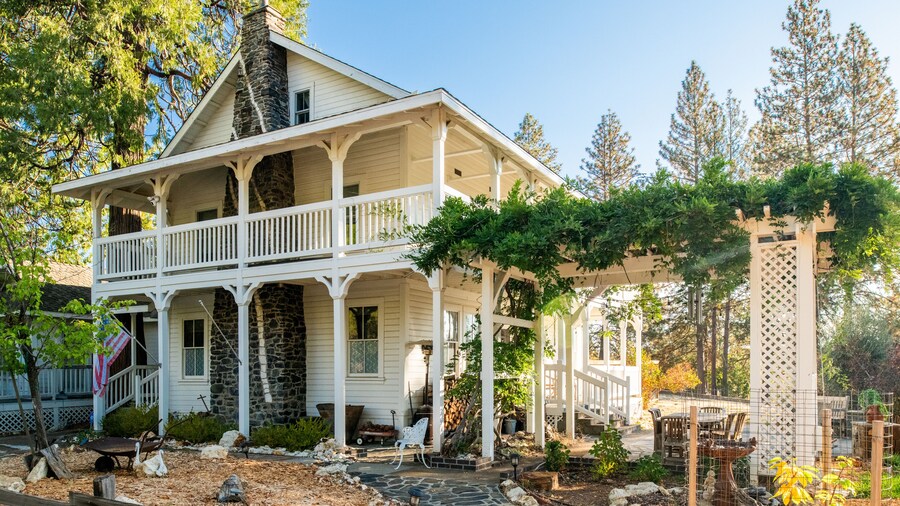 Inn at Sugar Pine Ranch