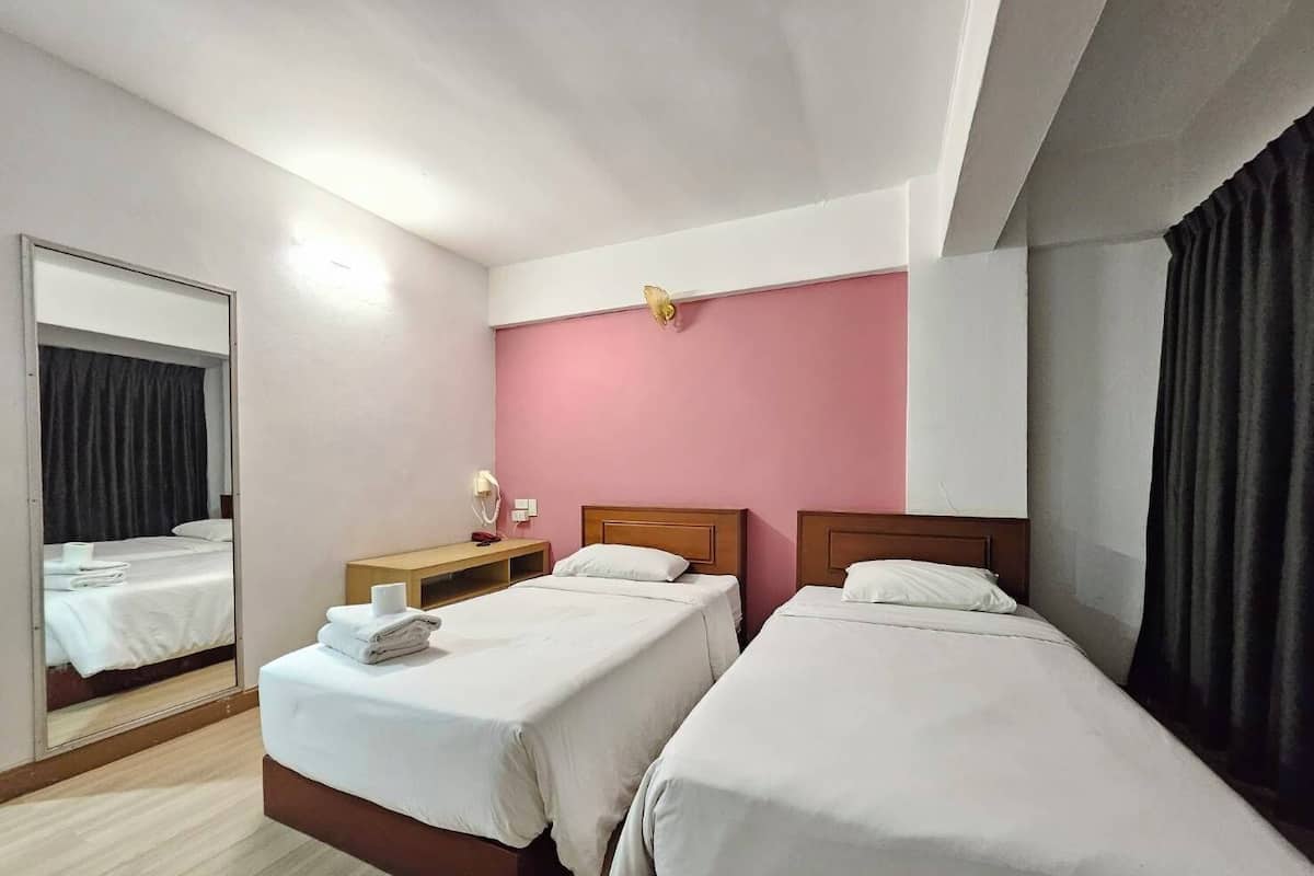 Standard Twin Room, 2 Single Beds | Bed sheets