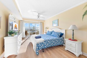 3 bedrooms, desk, iron/ironing board, travel crib