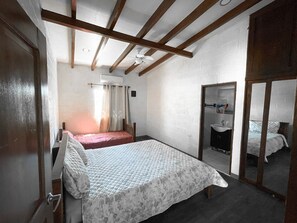 2 chambres, Wi-Fi gratuit, draps fournis