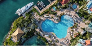 Outdoor pool, a heated pool -   Harborside Resort, Atlantis, Paradise Island 1bd premium 12/20-12/27 Christmas (Paradise Island)