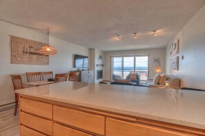 TV, fireplace, DVD player, ping pong - Oceanfront Condo - Second Floor - Pet Friendly! (Lincoln City)