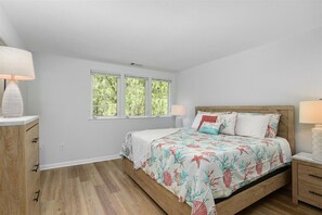 3 bedrooms, iron/ironing board, travel cot, free WiFi