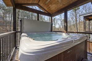Bain à remous extérieur