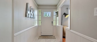 White Rock Ranch - Beautiful Getaway Near the City