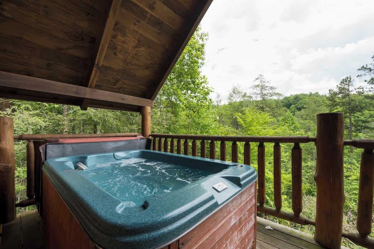 Bain à remous extérieur