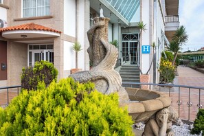 การตกแต่งภายนอก