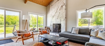 Gorgeous Waterfront w/ Hot Tub and Game Level