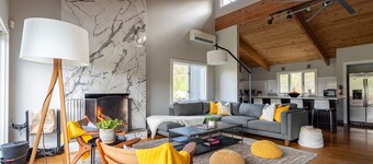 Gorgeous Waterfront w/ Hot Tub and Game Level