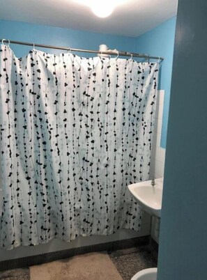 Duschwanne, Handtücher