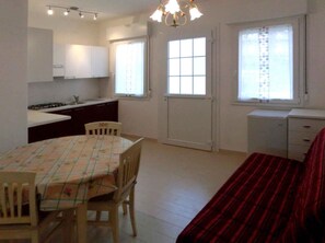 Interior - Holiday apartment mit Klimaanlage und Balkon (Lignano Sabbiadoro)