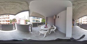 Dining - Holiday apartment mit Klimaanlage und Balkon (Lignano Sabbiadoro)