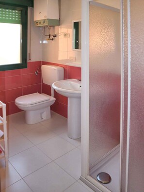 Bathroom - Holiday apartment mit Terrasse und Klimaanlage (Lignano Sabbiadoro)