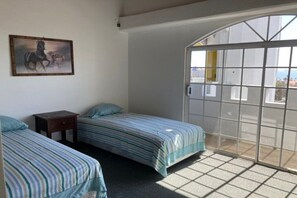 2 bedrooms