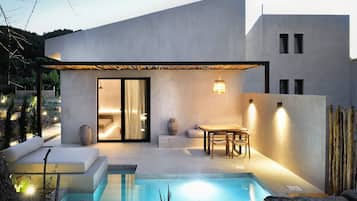 Suite – junior, privat basseng | Terrasse/patio