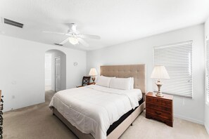 4 bedrooms, desk, iron/ironing board, free WiFi